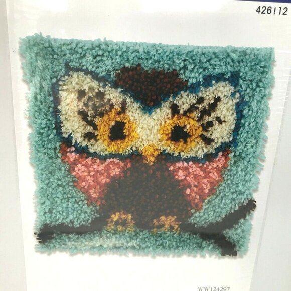 New Sealed Wonderart Owl Latch Hook Kit 12x12" Hoot Hoot #426112 Beginner Gift - Picture 3 of 6